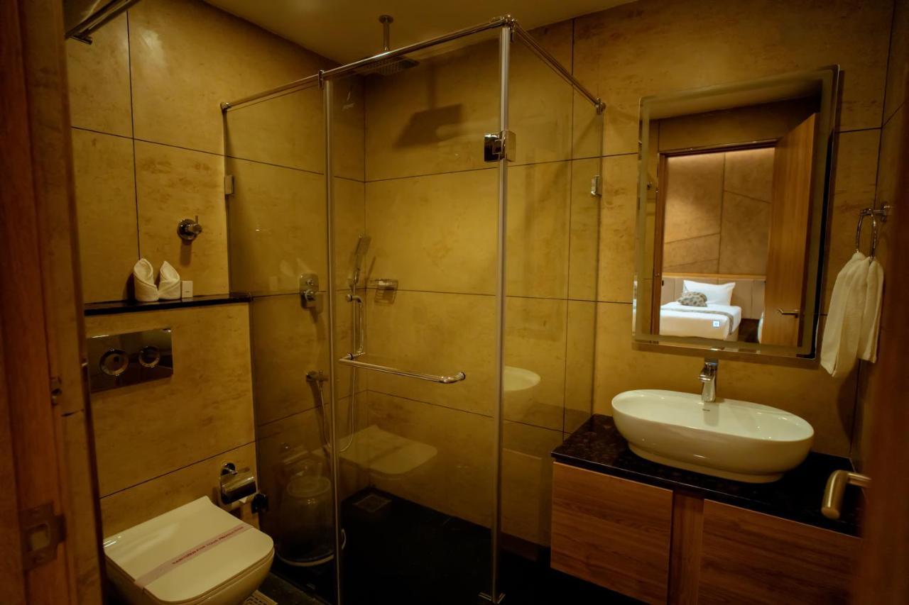 Beeza Clubhouse Hotell Kottayam Exteriör bild