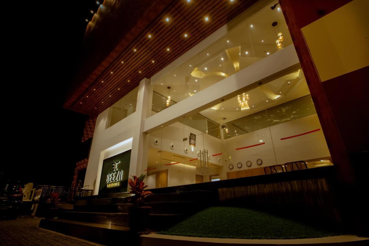 Beeza Clubhouse Hotell Kottayam Exteriör bild