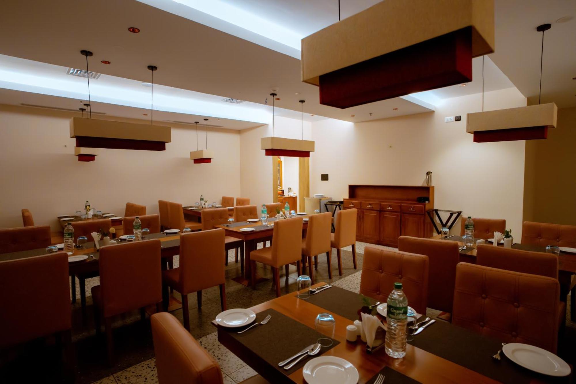 Beeza Clubhouse Hotell Kottayam Exteriör bild